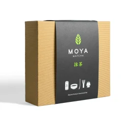 Traditional Matcha seremoniasetti